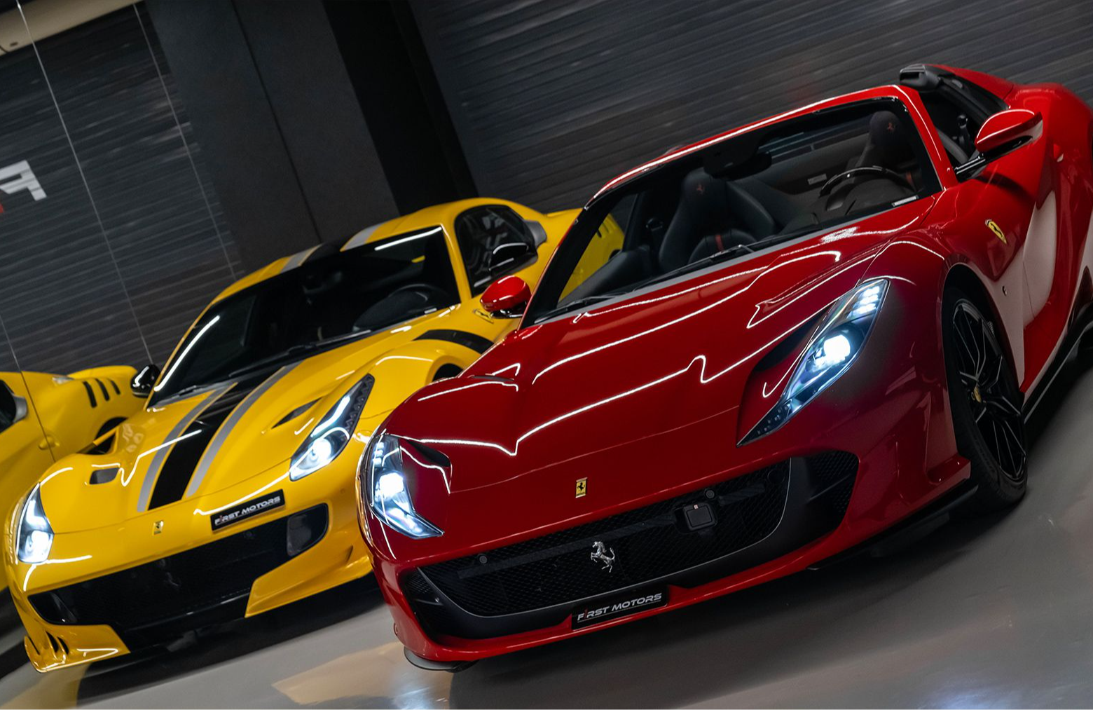 Battle of Legends: Ferrari F12 vs. Ferrari 812 GTS