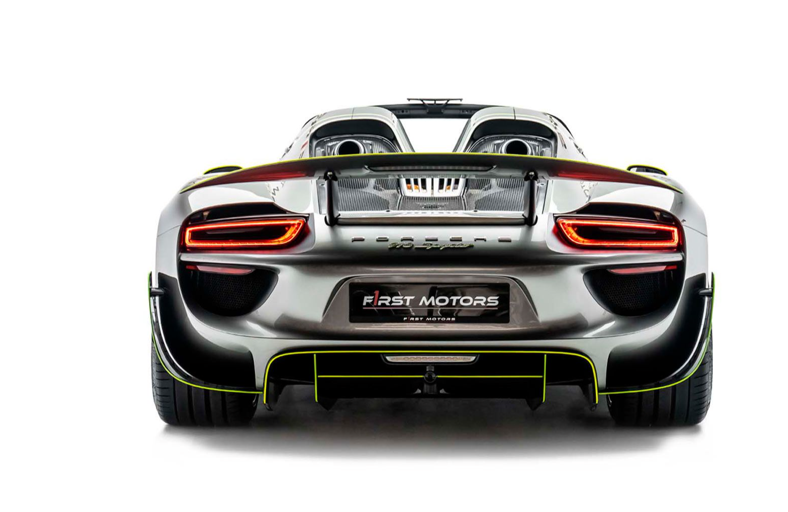 Porsche 918 Spyder review | specs and price