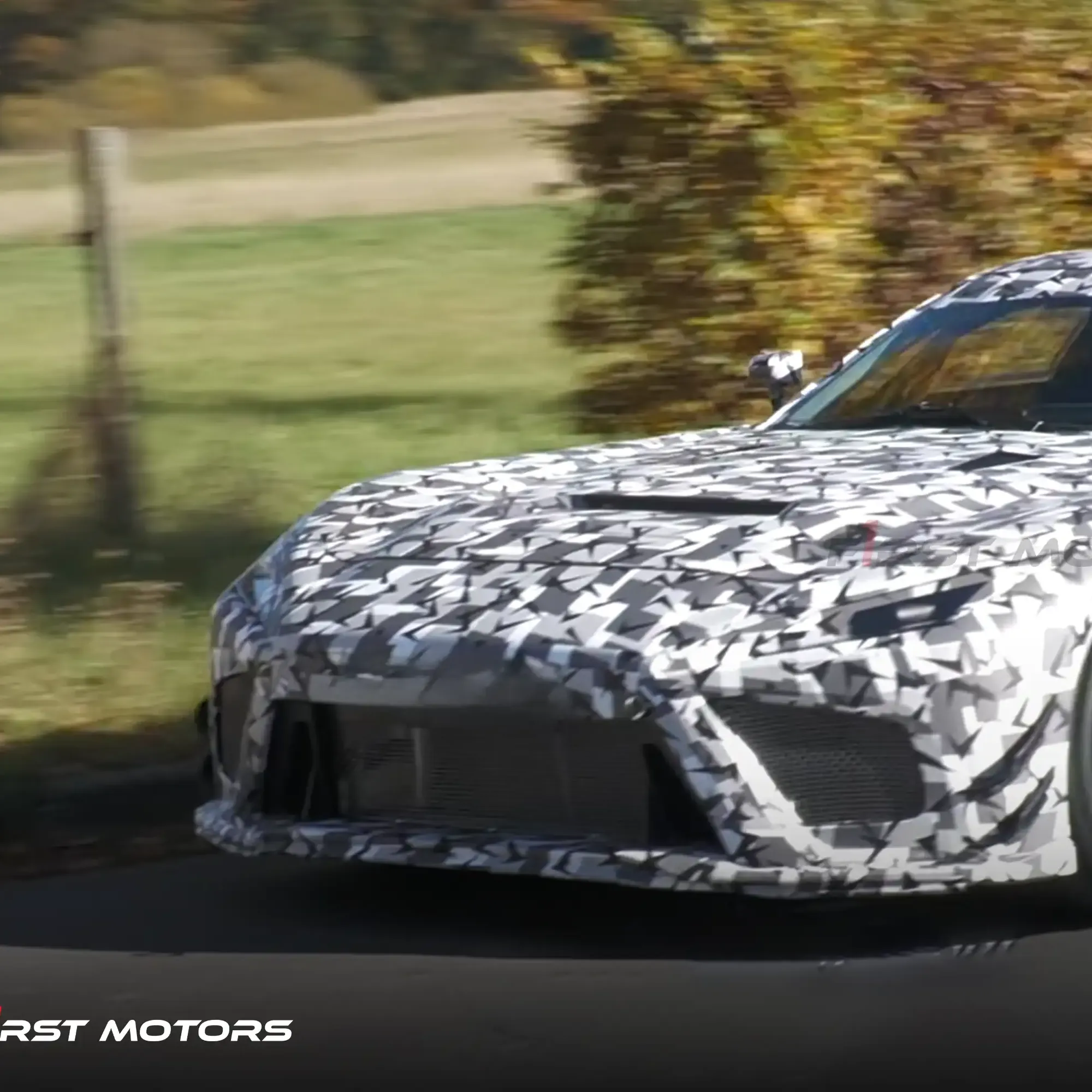 The Lexus LFR could potentially have 2 variants, €200,000 sticker