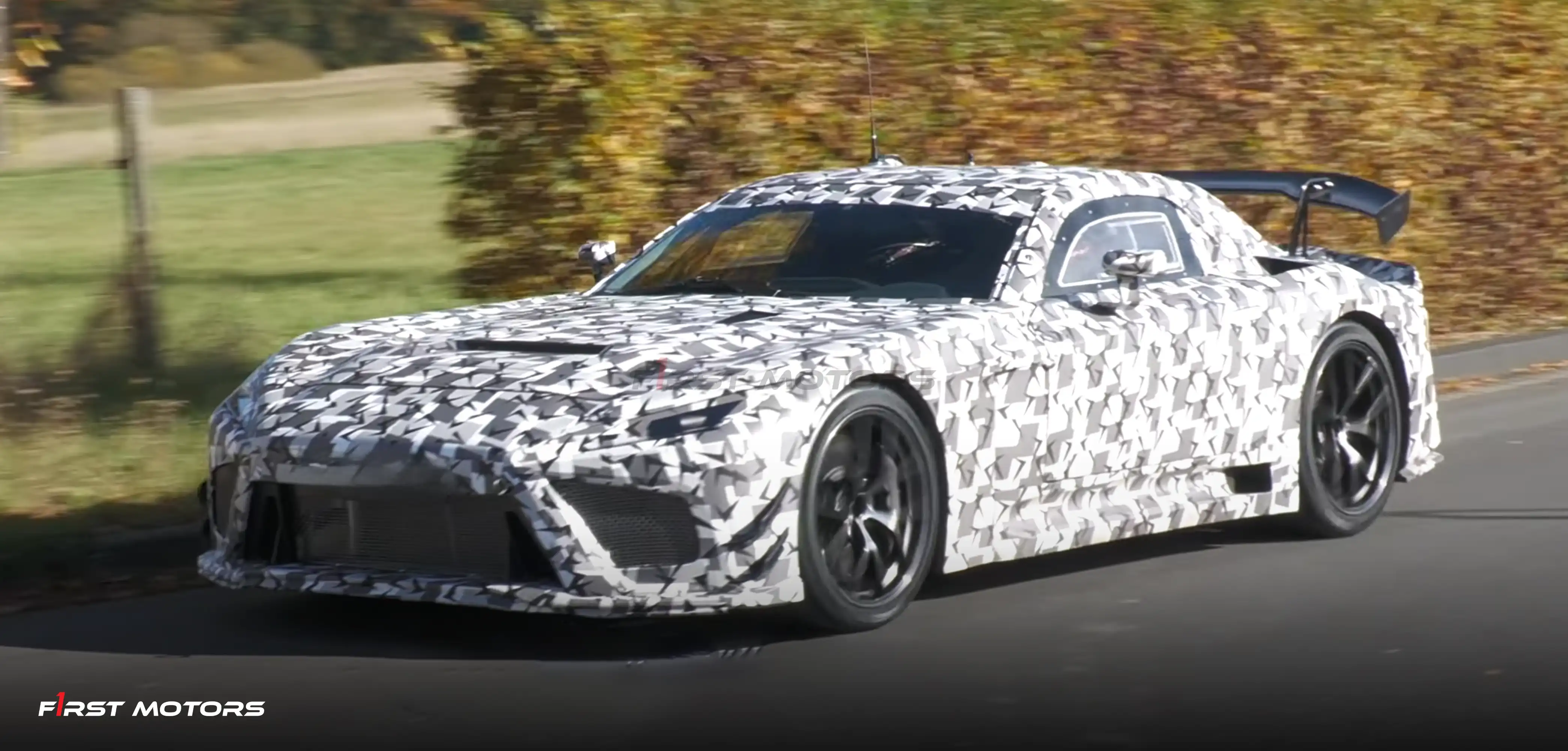 Lexus LFR은 LFA 속편이 아닙니다. 더 낫다